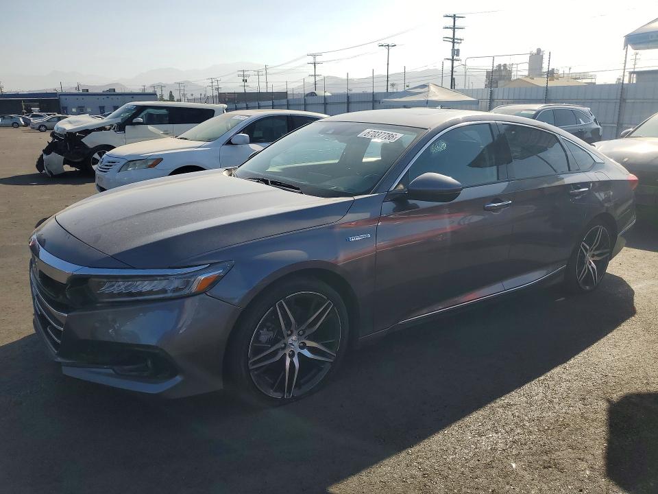 67037786 :رقم المزاد ، 1HGCV3F92NA001000 vin ، 2022 Honda Accord مزاد بيع