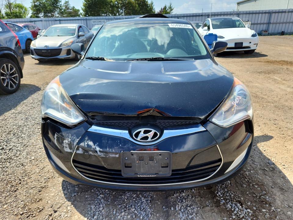 2013 Hyundai Veloster მანქანა იყიდება აუქციონზე, vin: KMHTC6AD3DU141714, აუქციონის ნომერი: 65496546