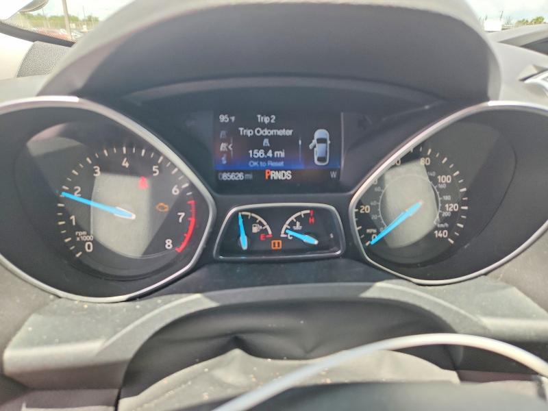 64139166 :رقم المزاد ، 1FMCU9G95HUD44661 vin ، 2017 Ford Escape مزاد بيع