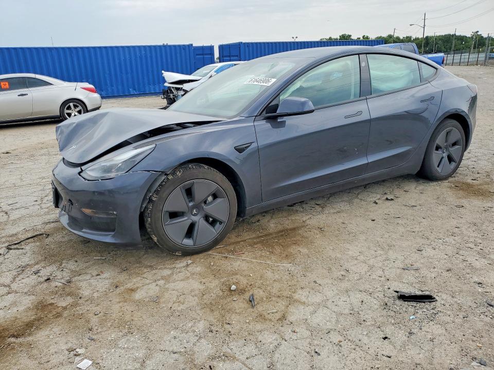 65113976 :رقم المزاد ، 5YJ3E1EB1NF206807 vin ، 2022 Tesla Model 3 مزاد بيع