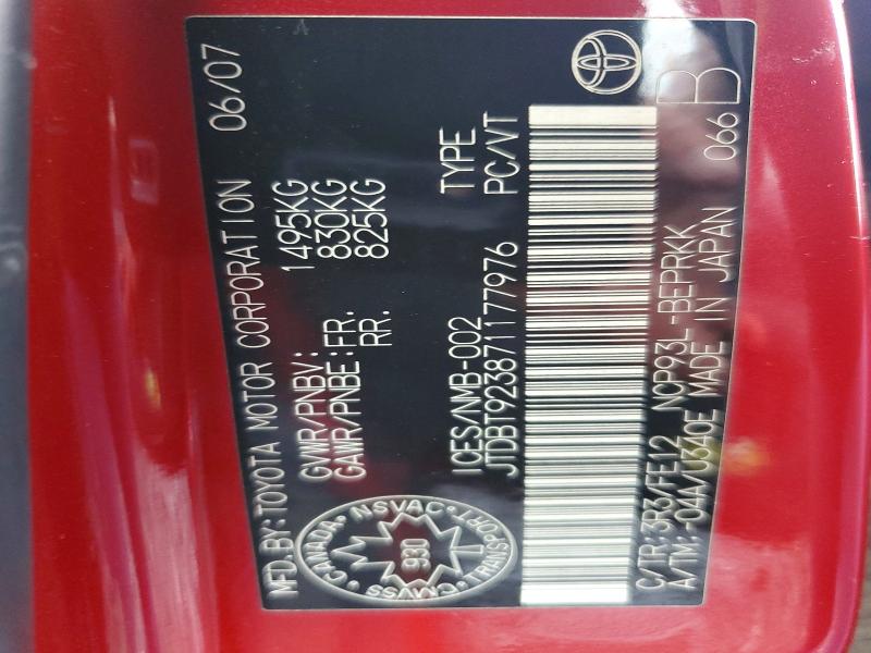 63916286 :رقم المزاد ، JTDBT923871177976 vin ، 2007 Toyota Yaris مزاد بيع