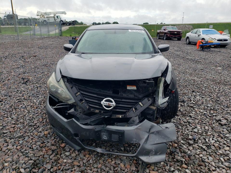 2016 Nissan Altima მანქანა იყიდება აუქციონზე, vin: 1N4AL3AP1GC125614, აუქციონის ნომერი: 65142446