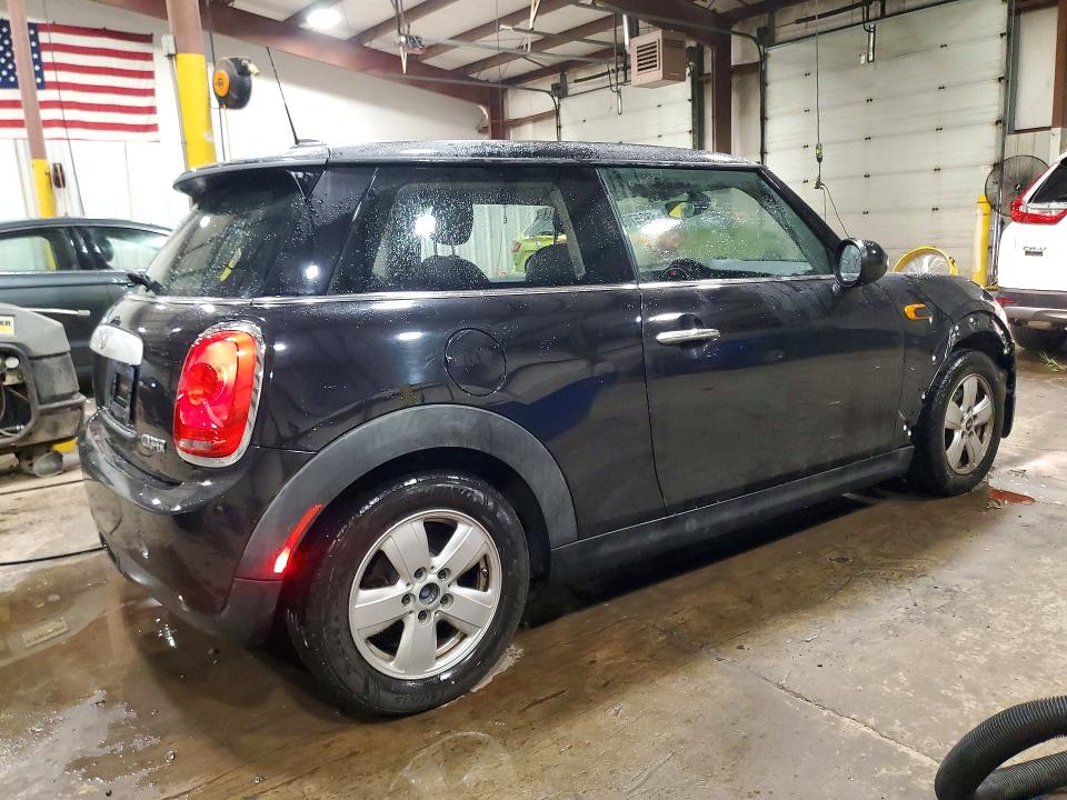 Продажа на аукционе авто 2015 Mini Cooper, vin: WMWXM5C55F3A60547, номер лота: 63857696