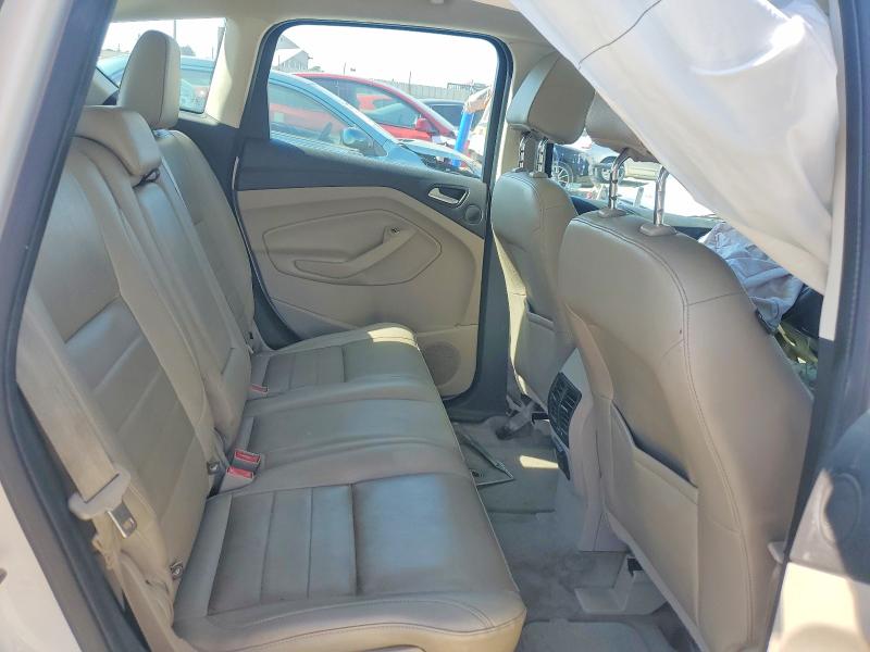 64755646 :رقم المزاد ، 1FADP5CU9EL507032 vin ، 2014 Ford C-max مزاد بيع