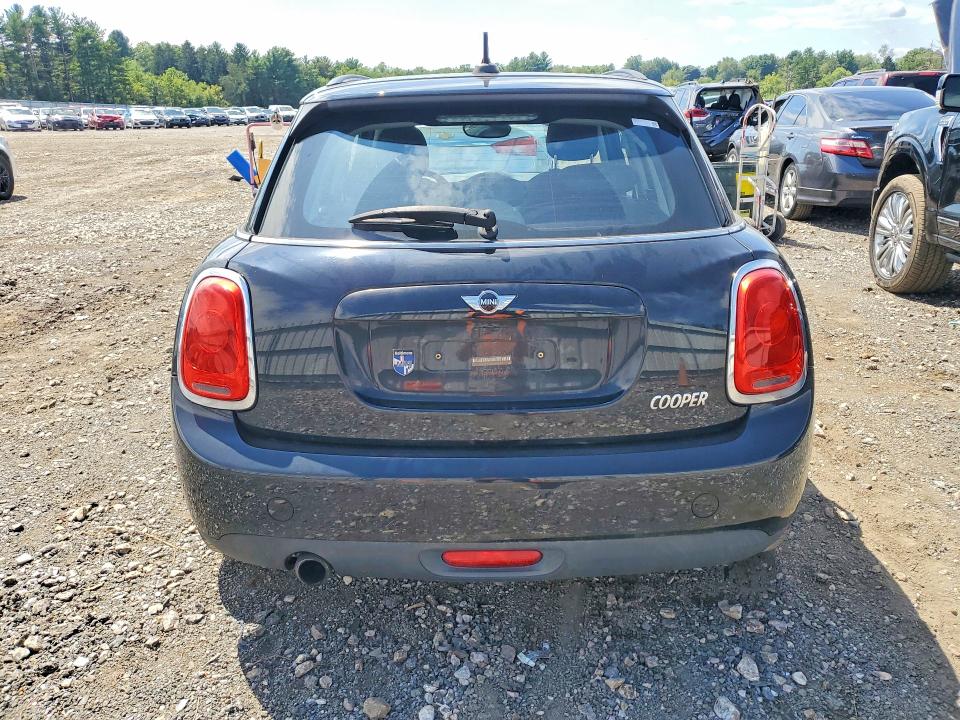 Продажа на аукционе авто 2016 Mini Cooper, vin: WMWXU1C58G2D57814, номер лота: 66540156
