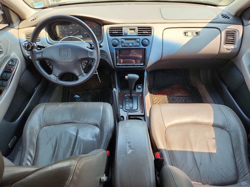 Auction sale of the 1999 Honda Accord, vin: 1HGCG1658XA013280, lot number: 65006516