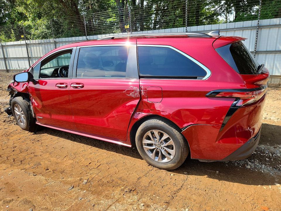 2021 Toyota Sienna მანქანა იყიდება აუქციონზე, vin: 5TDYRKEC5MS005205, აუქციონის ნომერი: 66597786