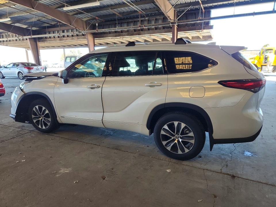 Продаж на аукціоні авто 2022 Toyota Highlander Hybrid, vin: 5TDHBRCH0NS549494, номер лоту: 67157866