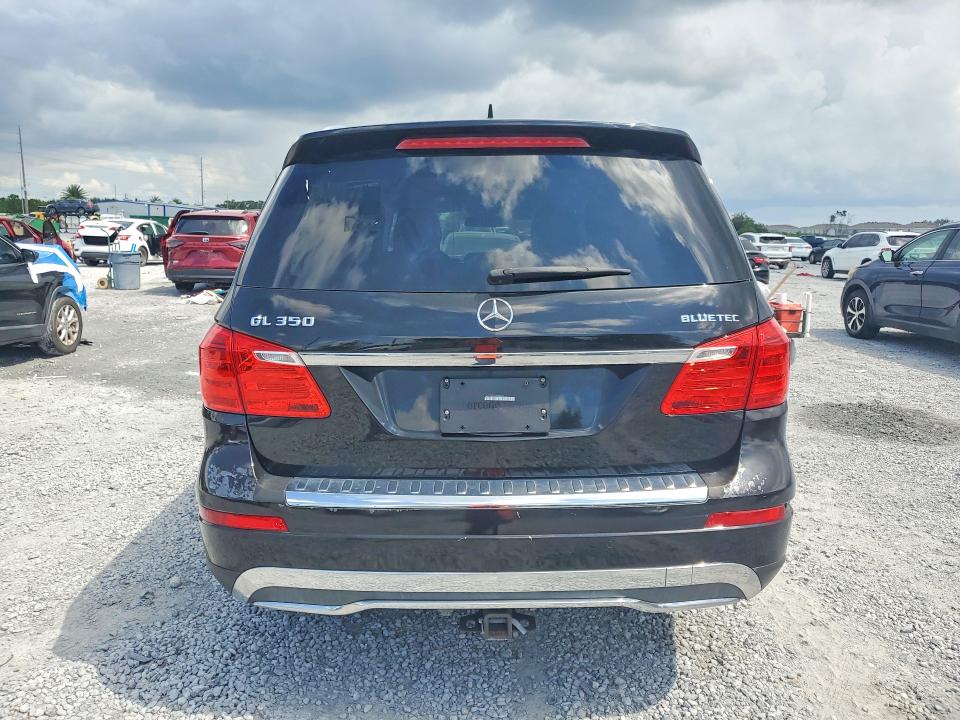 Продаж на аукціоні авто 2016 Mercedes-benz Gl, vin: 4JGDF2EE5GA700595, номер лоту: 65594286