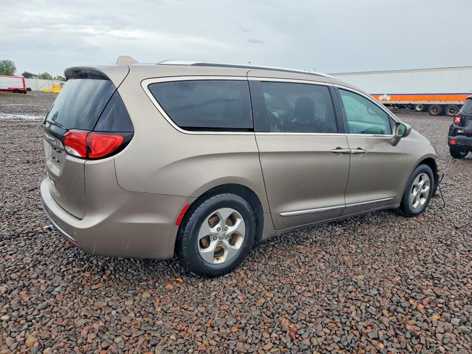 Продажа на аукционе авто 2017 Chrysler Pacifica, vin: 2C4RC1EG4HR734992, номер лота: 65035456