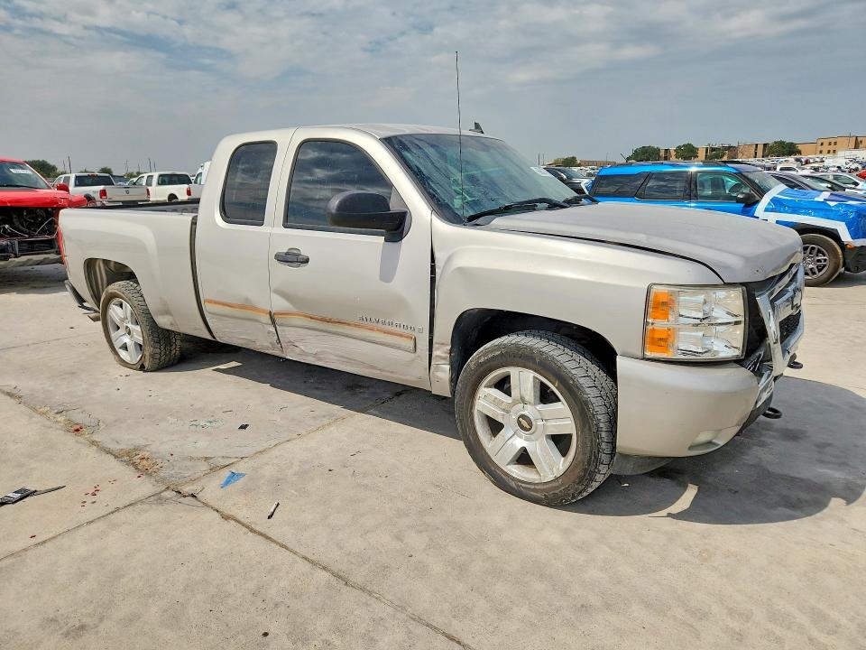 66637206 :رقم المزاد ، 2GCEC19J771719355 vin ، 2007 Chevrolet Silverado مزاد بيع