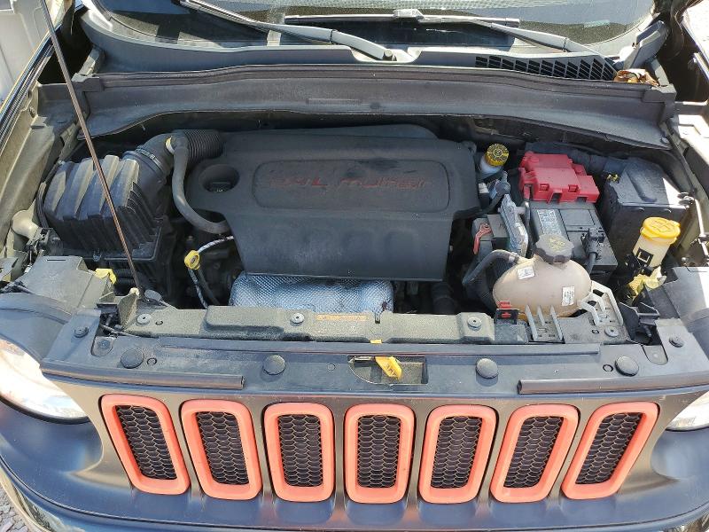 66228236 :رقم المزاد ، ZACCJBBB4JPJ05198 vin ، 2018 Jeep Renegade مزاد بيع