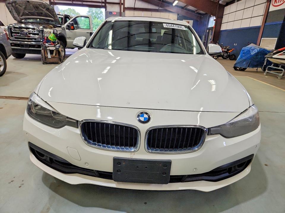 Aukcja sprzedaży 2016 Bmw 320, vin: WBA8E5G55GNT93037, numer aukcji: 65441906