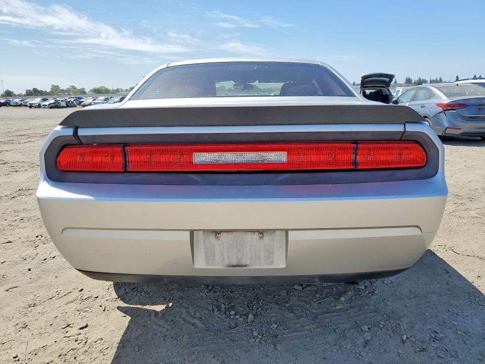 Продажа на аукционе авто 2010 Dodge Challenger, vin: 2B3CJ4DV3AH322735, номер лота: 64671346