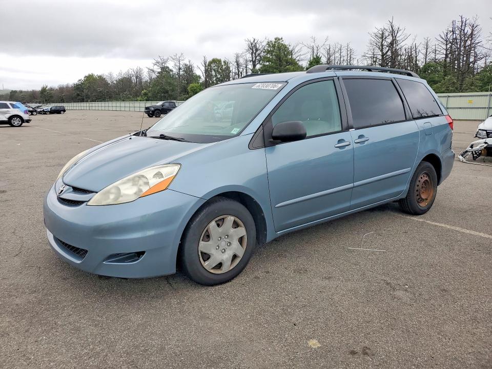 2008 Toyota Sienna მანქანა იყიდება აუქციონზე, vin: 5TDZK23C78S118655, აუქციონის ნომერი: 62030706