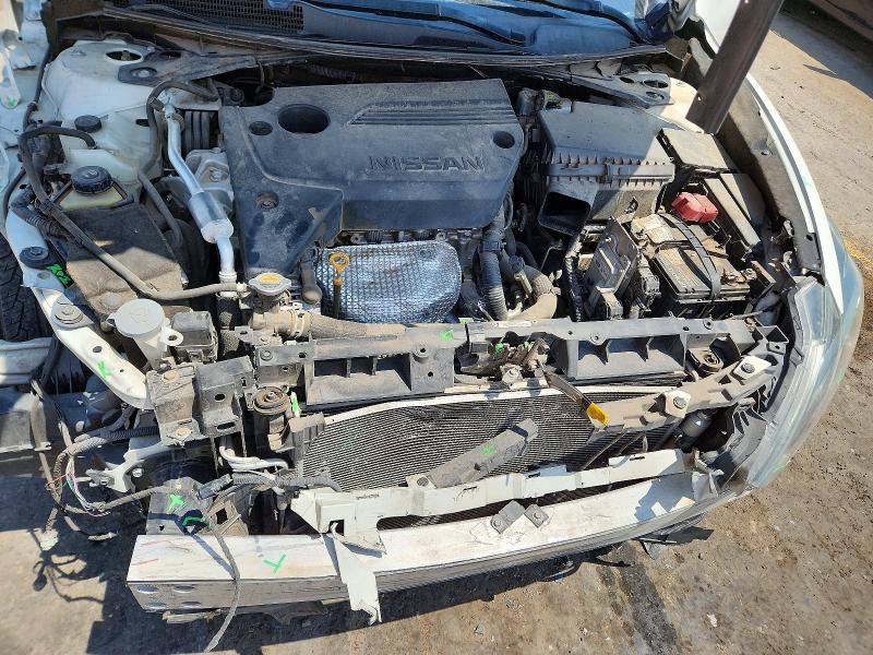 Продажа на аукционе авто 2018 Nissan Altima, vin: 1N4AL3AP0JC258789, номер лота: 63371656