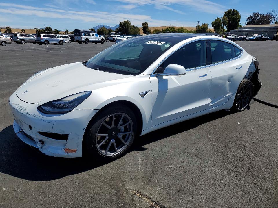65720186 :رقم المزاد ، 5YJ3E1EA8LF633258 vin ، 2020 Tesla Model 3 مزاد بيع
