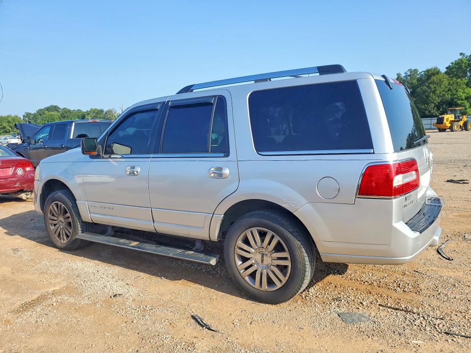 Aukcja sprzedaży 2011 Lincoln Navigator, vin: 5LMJJ2H5XBEJ07990, numer aukcji: 64647346