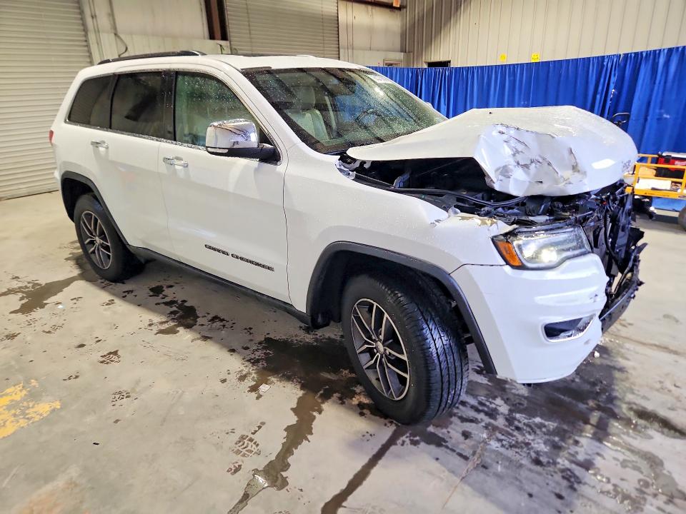 2017 Jeep Grand Cherokee მანქანა იყიდება აუქციონზე, vin: 1C4RJEBG0HC902847, აუქციონის ნომერი: 64779126