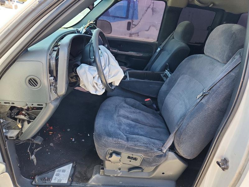 2000 Chevrolet Silverado მანქანა იყიდება აუქციონზე, vin: 1GCEC19T9YZ189545, აუქციონის ნომერი: 52845066
