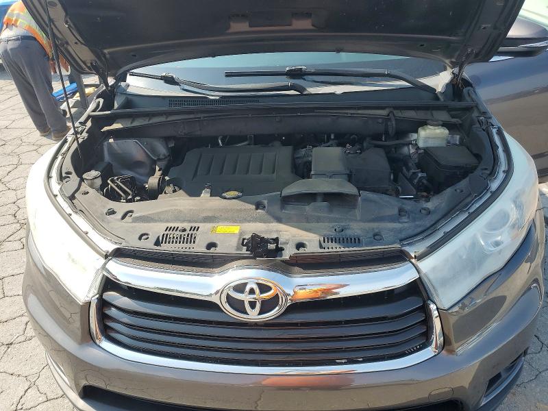 Aukcja sprzedaży 2015 Toyota Highlander, vin: 5TDBKRFHXFS100004, numer aukcji: 64598436