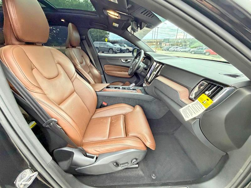 Продажа на аукционе авто 2024 Volvo Xc60, vin: YV4L12RM5R1801281, номер лота: 67400746