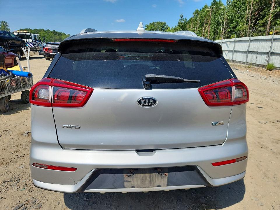 65669176 :رقم المزاد ، KNDCB3LC2J5176132 vin ، 2018 Kia Niro مزاد بيع