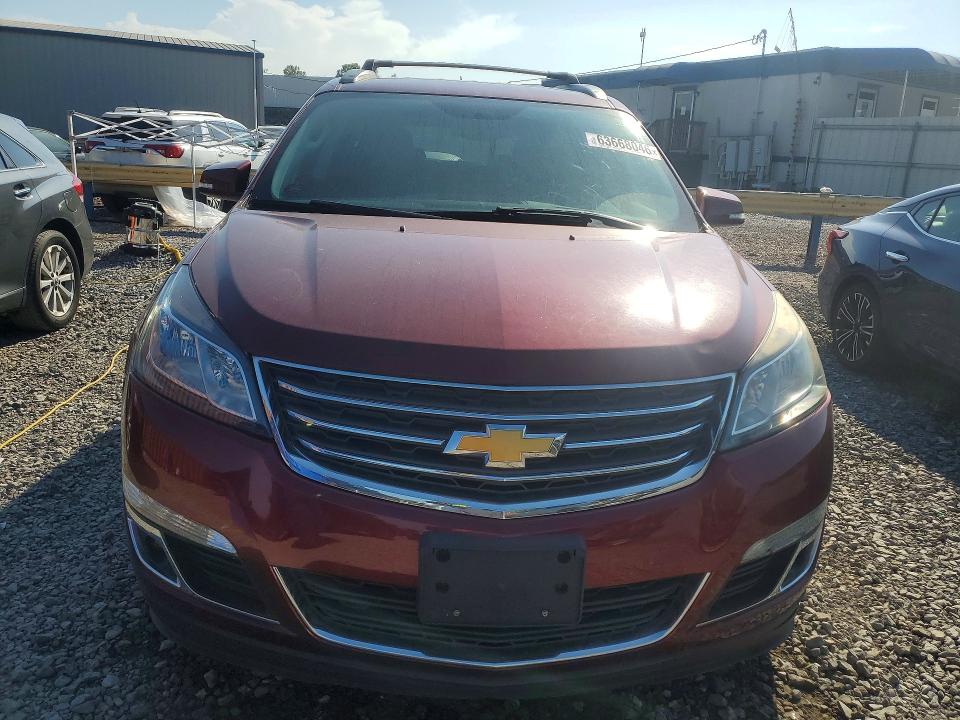 63668046 :رقم المزاد ، 1GNKVHKD2FJ370921 vin ، 2015 Chevrolet Traverse مزاد بيع