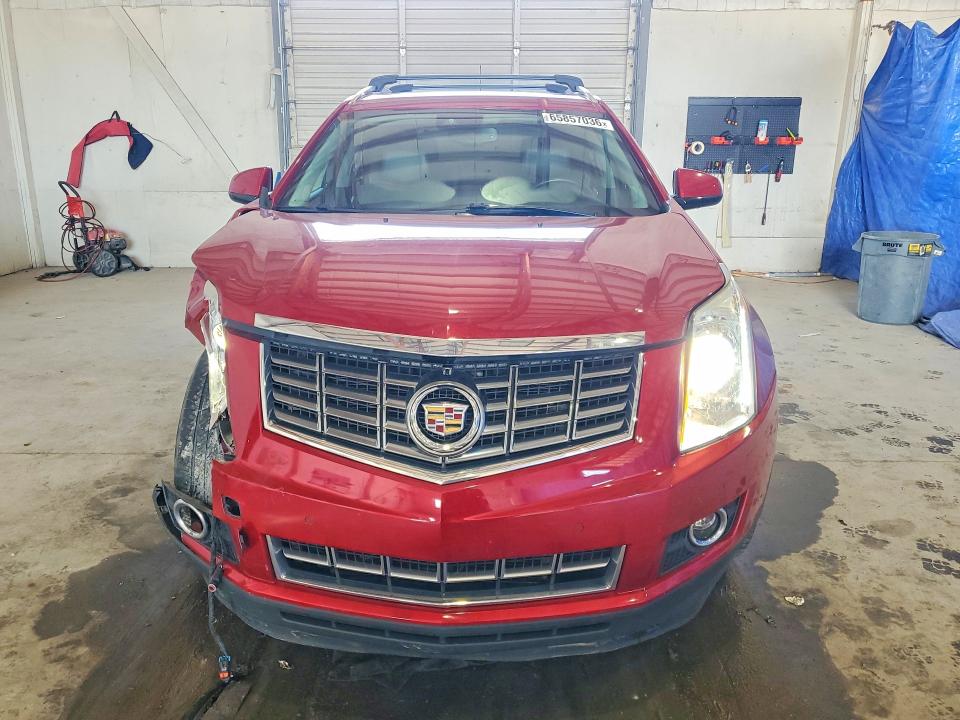 65857036 :رقم المزاد ، 3GYFNCE32GS558381 vin ، 2016 Cadillac Srx مزاد بيع