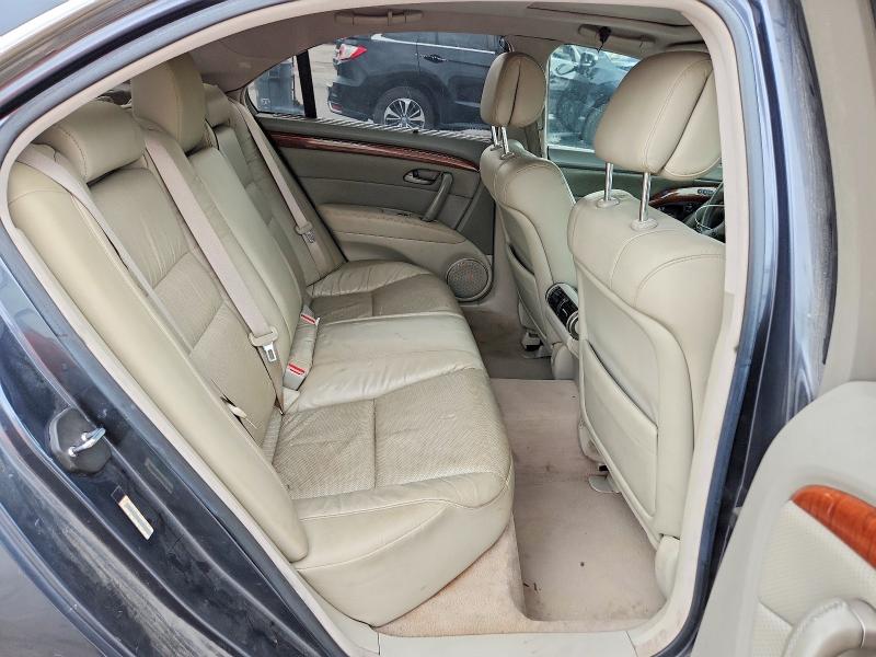 65120246 :رقم المزاد ، JH4KB16545C012409 vin ، 2005 Acura Rl مزاد بيع