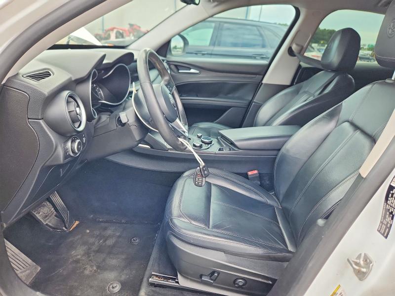 Продаж на аукціоні авто 2018 Alfa Romeo Stelvio, vin: ZASFAKAN1J7B81381, номер лоту: 64116386