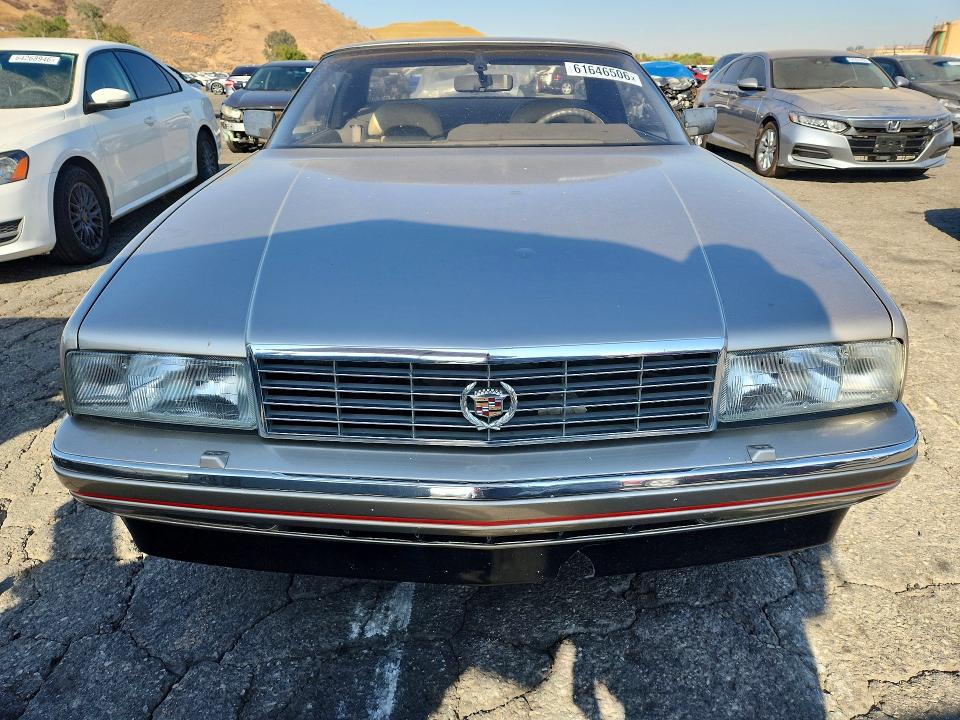 Продажа на аукционе авто 1991 Cadillac Allante, vin: 1G6VS3380MU126122, номер лота: 61646506