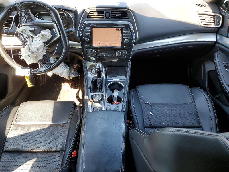 63241236 :رقم المزاد ، 1N4AA6AV2KC373742 vin ، 2019 Nissan Maxima مزاد بيع