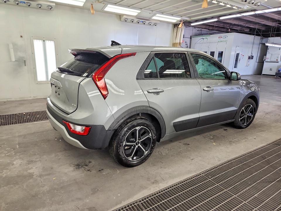 2026 Kia Niro მანქანა იყიდება აუქციონზე, vin: KNDCP3LE2T5341246, აუქციონის ნომერი: 66275666