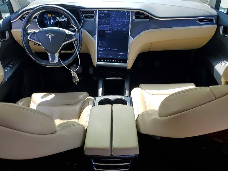 65985766 :رقم المزاد ، 5YJXCBE21GF016554 vin ، 2016 Tesla Model X مزاد بيع