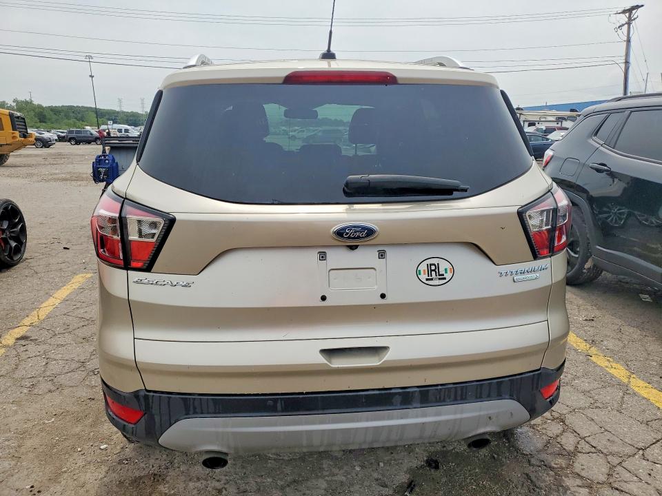 Продажа на аукционе авто 2017 Ford Escape, vin: 1FMCU0JD8HUC64358, номер лота: 64398066