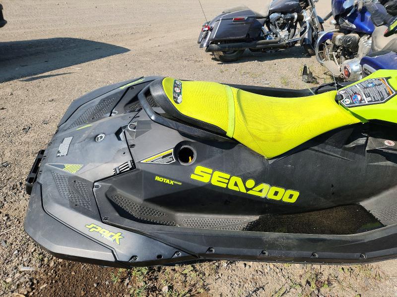 63689866 :رقم المزاد ، YDV28633K223 vin ، 2023 Sea Doo Spark مزاد بيع