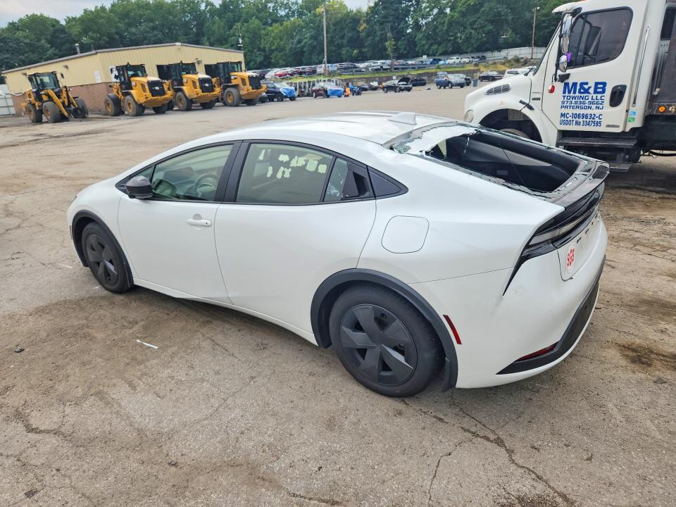 Auction sale of the 2025 Toyota Prius Plug-in Hybrid, vin: JTDACACU2S3053185, lot number: 64252376