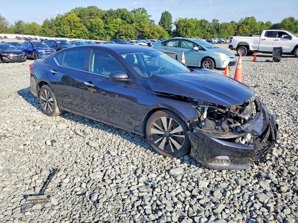 66351606 :رقم المزاد ، 1N4BL4DV0NN383421 vin ، 2022 Nissan Altima مزاد بيع