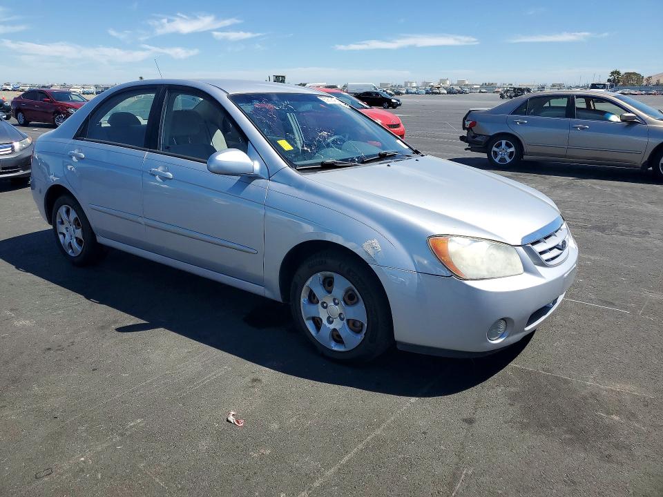 65932646 :رقم المزاد ، KNAFE122145026127 vin ، 2004 Kia Spectra مزاد بيع