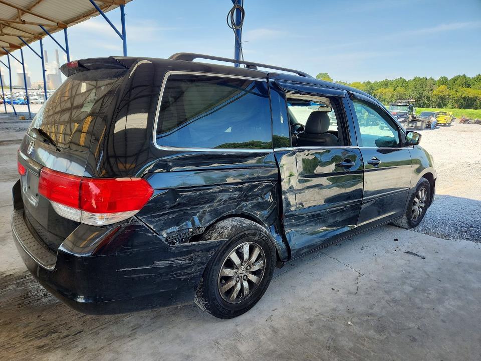 66313706 :رقم المزاد ، 5FNRL3H75AB054964 vin ، 2010 Honda Odyssey مزاد بيع