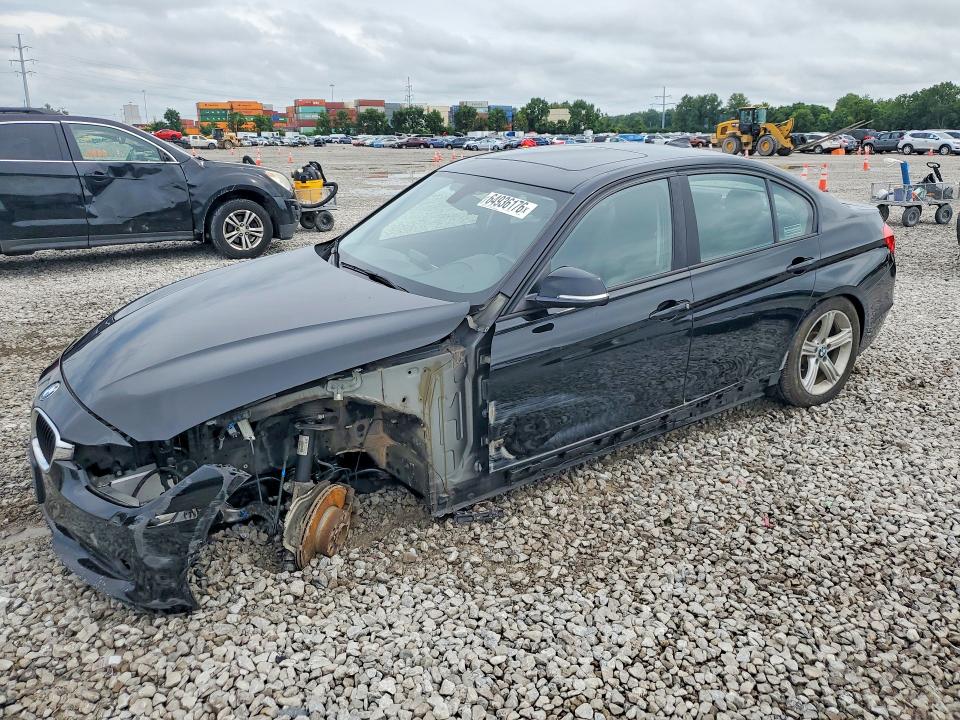 64936176 :رقم المزاد ، WBA3B5G52DNS02009 vin ، 2013 Bmw 328 مزاد بيع