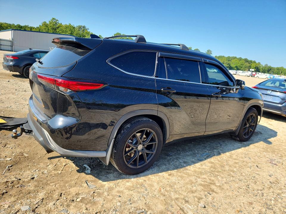 66043106 :رقم المزاد ، 5TDHZRBH7MS145149 vin ، 2021 Toyota Highlander مزاد بيع