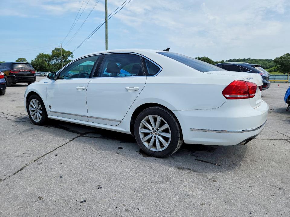 65867156 :رقم المزاد ، 1VWCH7A31CC100339 vin ، 2012 Volkswagen Passat مزاد بيع