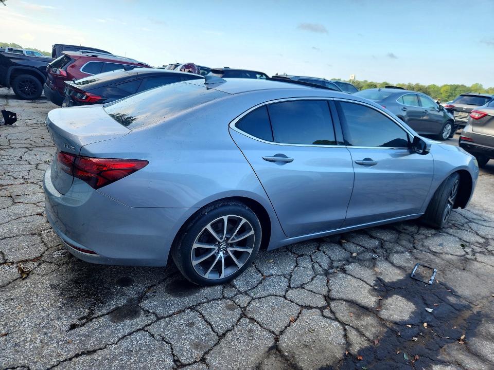 65370106 :رقم المزاد ، 19UUB2F50FA018044 vin ، 2015 Acura Tlx مزاد بيع