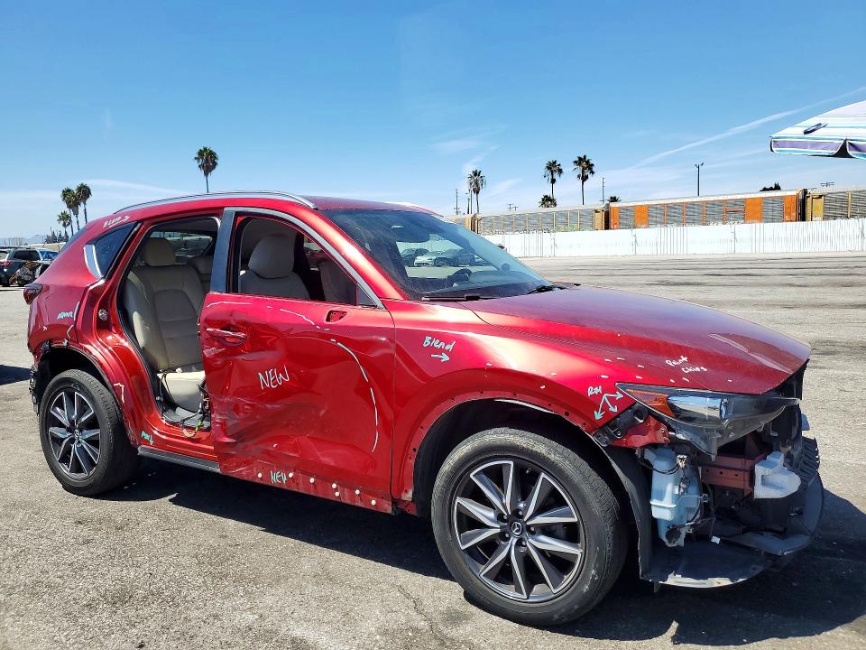 Aukcja sprzedaży 2018 Mazda Cx-5, vin: JM3KFBCM7J0384708, numer aukcji: 65531406