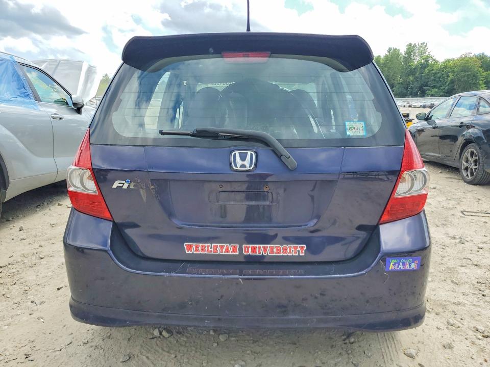 Продажа на аукционе авто 2008 Honda Fit, vin: JHMGD38658S066717, номер лота: 64238496