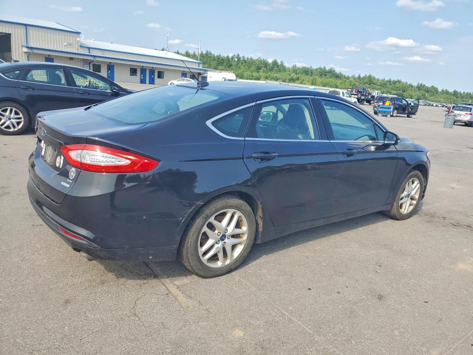 64335316 :رقم المزاد ، 3FA6P0HD5FR250491 vin ، 2015 Ford Fusion مزاد بيع