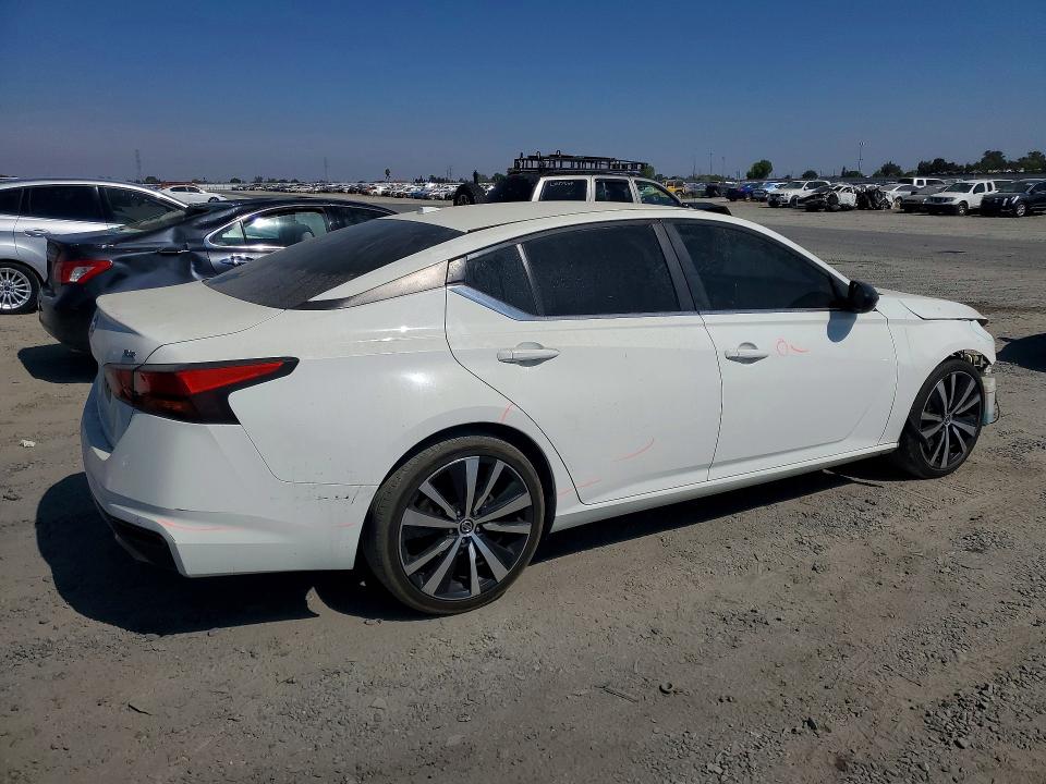 64501846 :رقم المزاد ، 1N4BL4CV4LC240241 vin ، 2020 Nissan Altima مزاد بيع