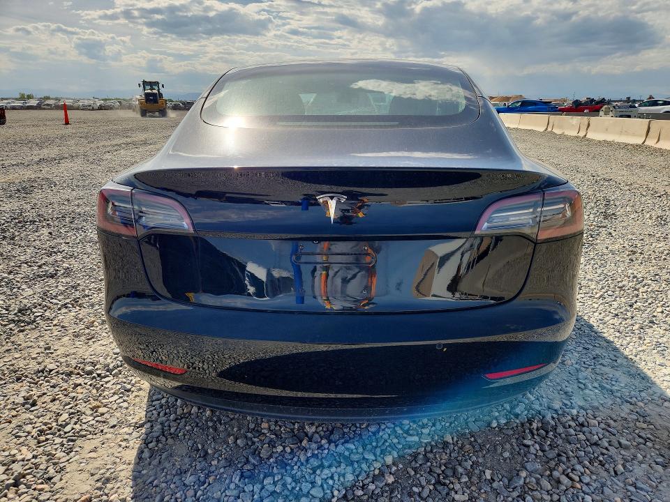 2018 Tesla Model 3 მანქანა იყიდება აუქციონზე, vin: 5YJ3E1EA3JF042428, აუქციონის ნომერი: 65217216